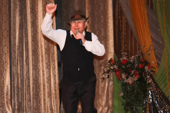 668076_917df0312a7c4f65af8b3010a9ed52dc_mv2_d_2560_1707_s_2