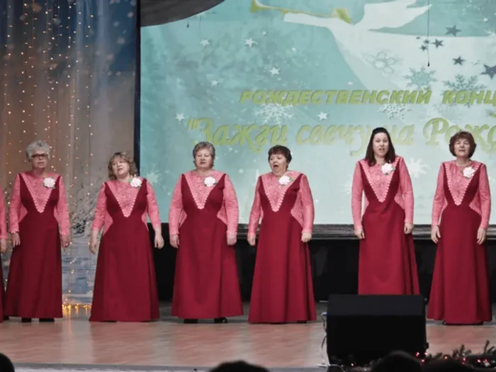 668076_77680ec36f124cddb625390d9e943e34_mv2