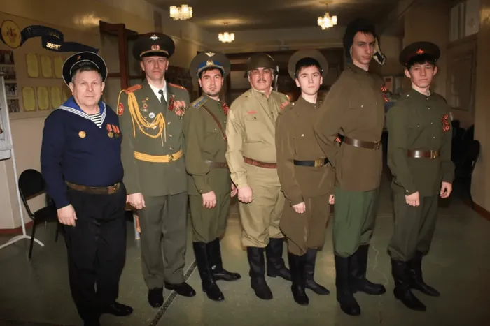 668076_ddab98f5ff21493a89394a56a5b6a61f_mv2_d_2560_1707_s_2