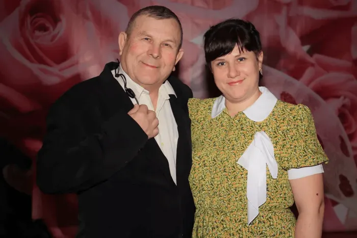 668076_232637349d814ce797d1a8ce6e56d335_mv2_d_2560_1707_s_2