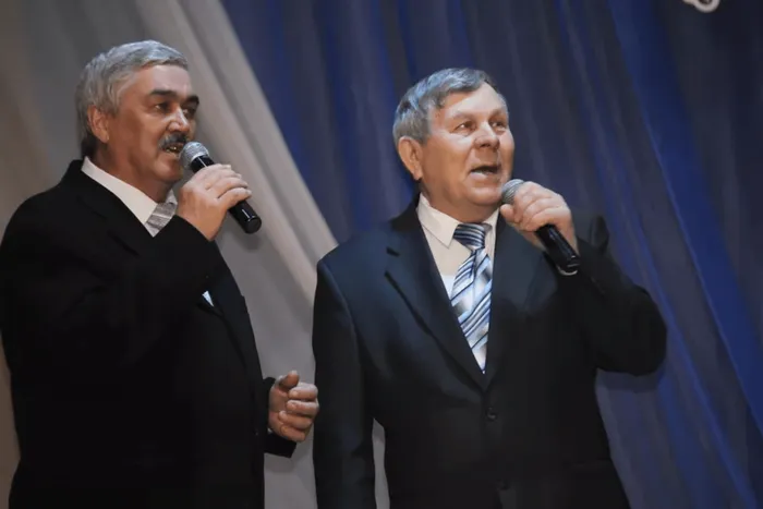 668076_8d308d93dd004050ae89bdf2678f2856_mv2_d_2560_1707_s_2