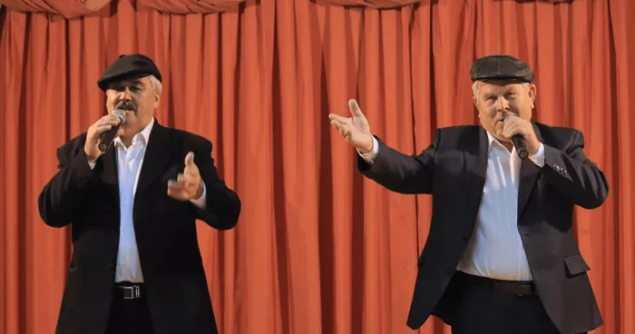 668076_400e5a1244e54bbda1c304859add4872_mv2_d_2560_1344_s_2