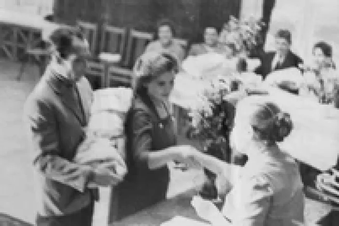 668076_caddbe3fa85d4e91b2ae5d3867afc3d4_mv2_d_2560_1707_s_2