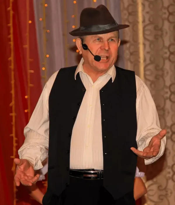 668076_d2df087c2246478d8c1fe6208567b57e_mv2_d_1751_2048_s_2