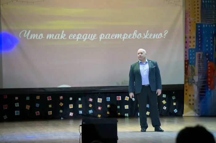 2022.01.15_Мой DemiСЕЗОН_Концерт Семенова (4).JPG