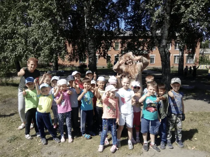 668076_b0a14e174c9d4598a94273a7dd7fc71e_mv2