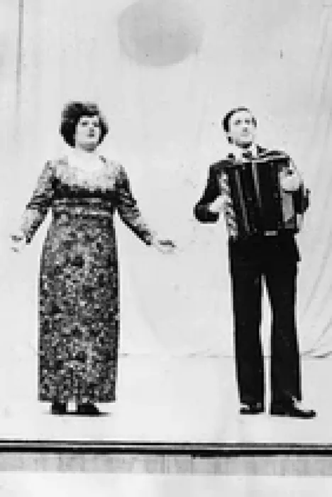 668076_f4c80c92bb3941b792f512a7b13f89d5_mv2_d_1365_2048_s_2