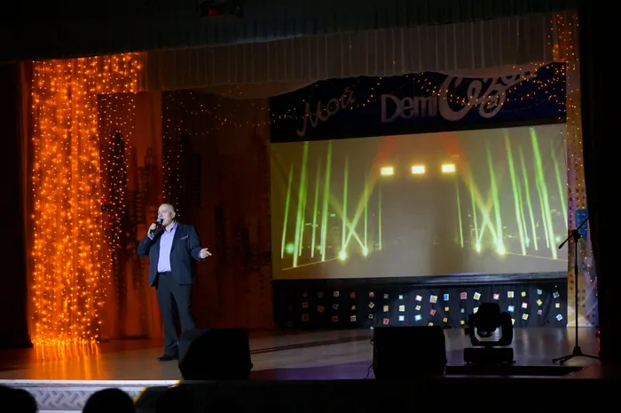 2022.01.15_Мой DemiСЕЗОН_Концерт Семенова (1).JPG