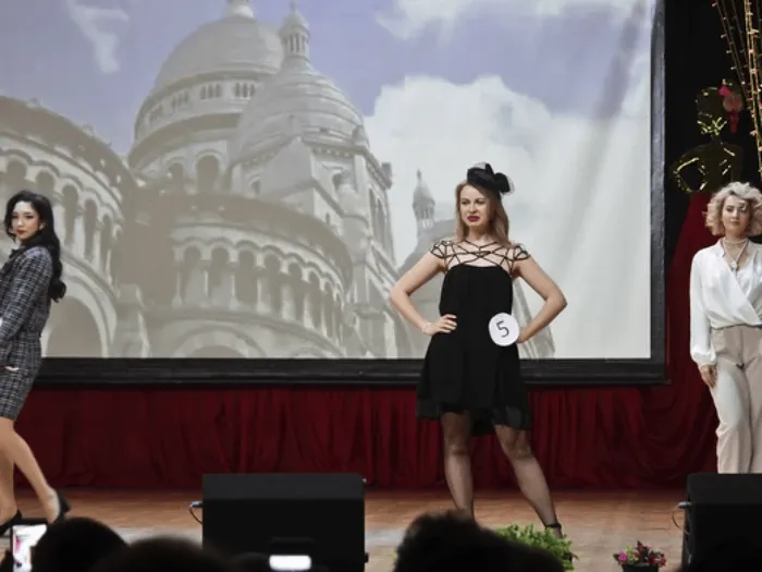 668076_f67dacaf3ed04924bc46200e27a6b1d8_mv2