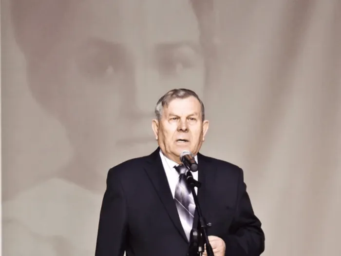 668076_761cc490cb5e4b1aac876e97ee399764_mv2