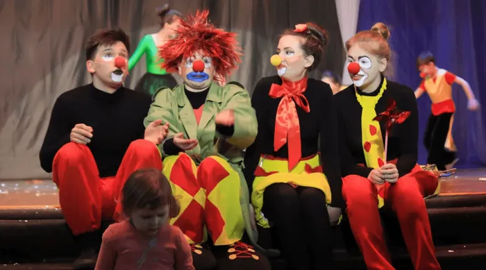 668076_13295779a6014b3aafca949c9359def8_mv2_d_2560_1424_s_2