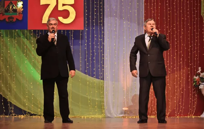 668076_a96b95d126ee4b6da07f6ffc044f4909_mv2_d_2560_1616_s_2