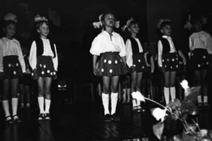 668076_3d729a09444d4bae8437204f315a88c2_mv2_d_2560_1707_s_2