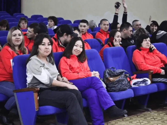 668076_beb03632117b4014a947aa3ef15291f4_mv2