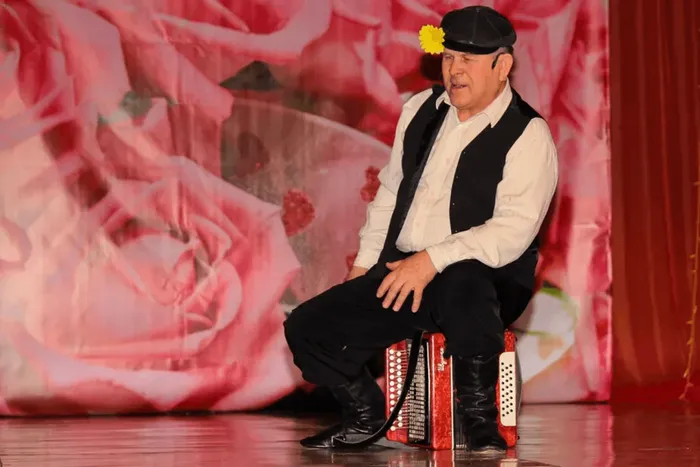 668076_1538a774a5bd4ce8a787edaa40dac980_mv2_d_2560_1707_s_2