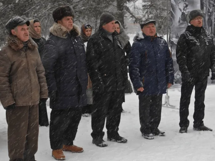 668076_513bd48dfcab475bb01aee98830d287a_mv2