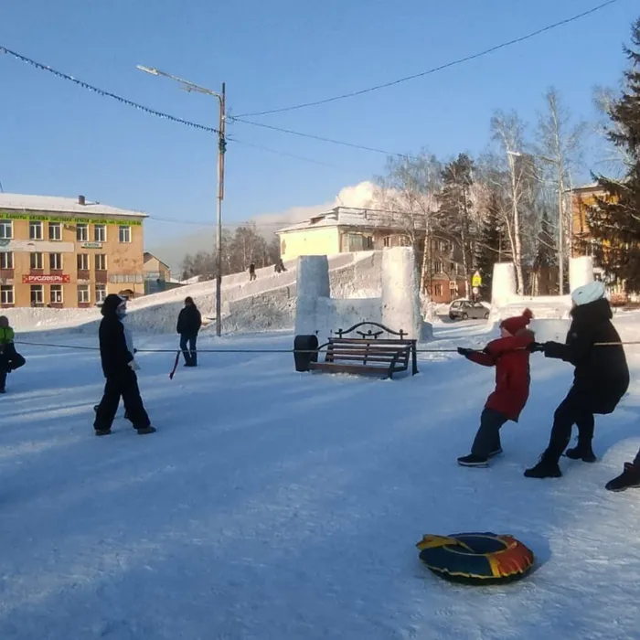 Семейная эстафета «Снежный ком»