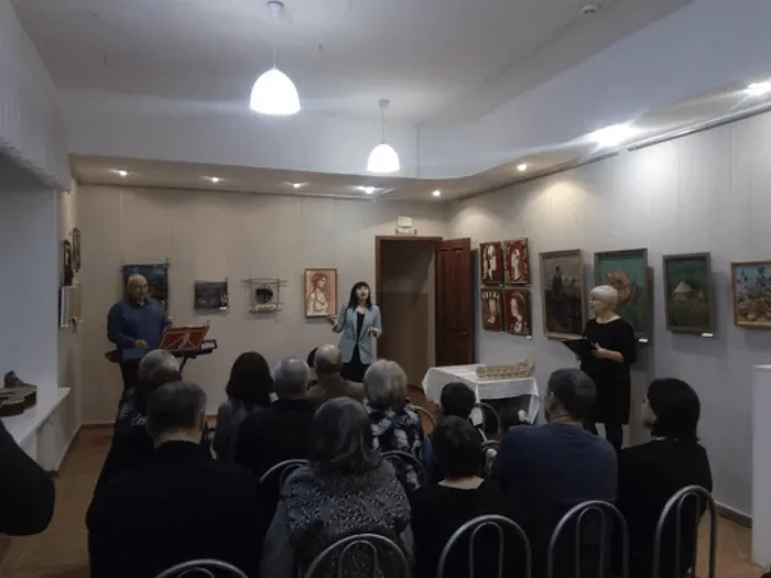 668076_b9d9694804674f589f9bb85236e23d81_mv2