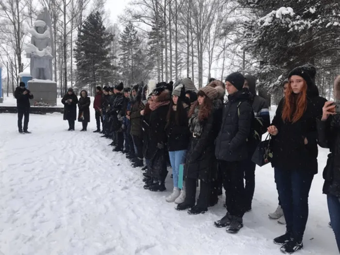 668076_4b51964c7c364ffb9c70b49965c71e7d_mv2