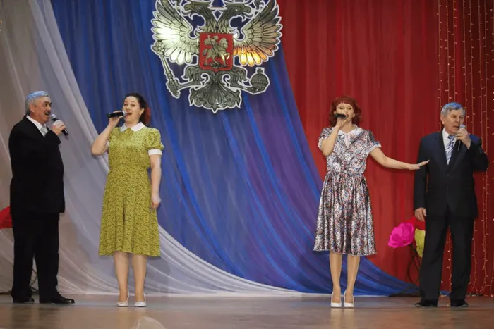 668076_21a3d12572b54dfdae0462eeeb3ef423_mv2_d_2560_1707_s_2