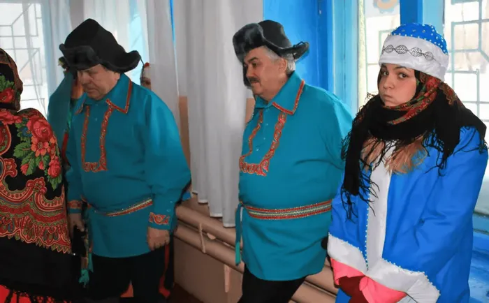 668076_56bd1df7d2144d659e1883a8be439808_mv2_d_2560_1586_s_2