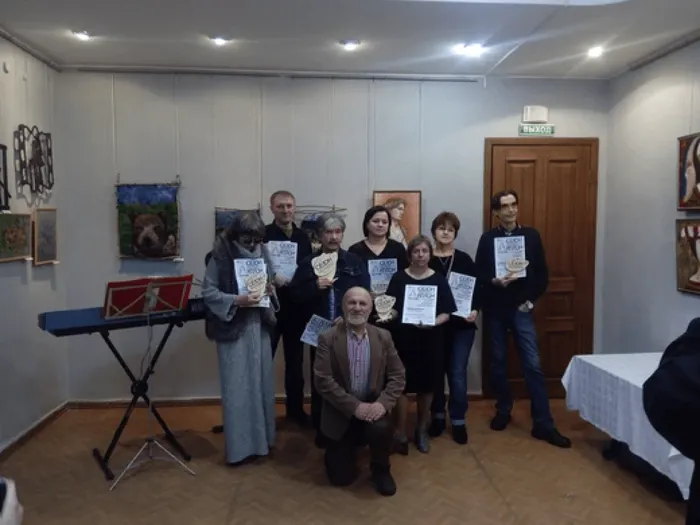 668076_9f6a45f98b874e8398002685f0890ace_mv2