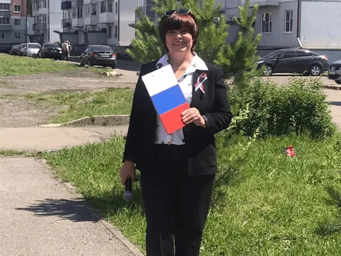 668076_d893311bee1f46d5a43f5dd9ce00e122_mv2