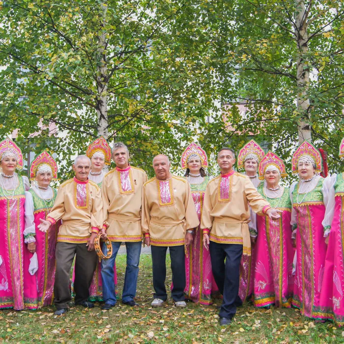 Народный самодеятельный коллектив ветеранов труда «Хор русской песни»