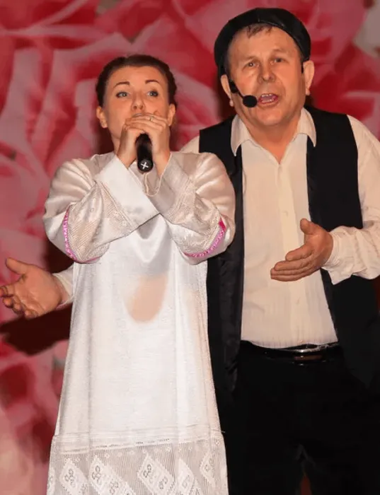 668076_a76293f34cb149c69cb75205bdaa7dd8_mv2_d_1573_2048_s_2