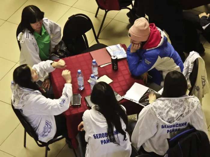 668076_ec175a3feaad4e0dbeb4bd17fa67efeb_mv2