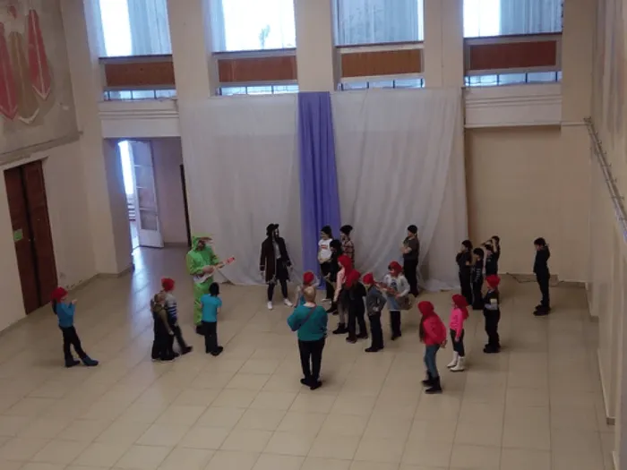 668076_f14e75e49b08488aa47fb067bd3af508_mv2