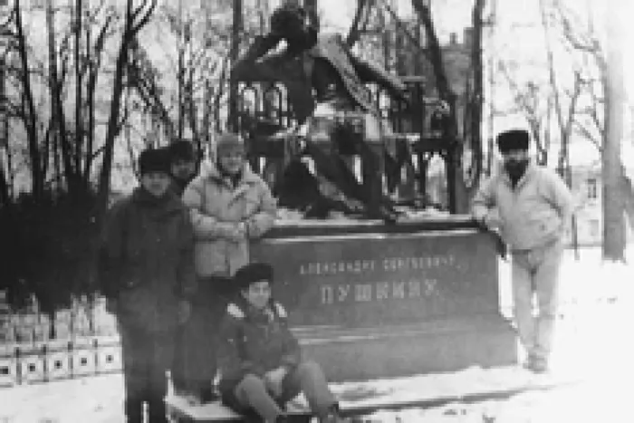 668076_8f449296b3b145279e2d428f7afe936f_mv2_d_2560_1707_s_2